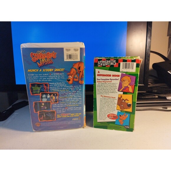 Scooby-Doo VHS Lot of 2 - Greatest Mysteries & A Nutcracker Scoob - Picture 2 of 7
